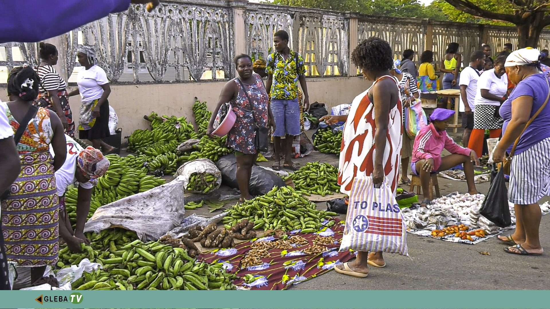 Feira da Independência de São Tomé e Príncipe revela desafios nos preços de produtos agrícolas