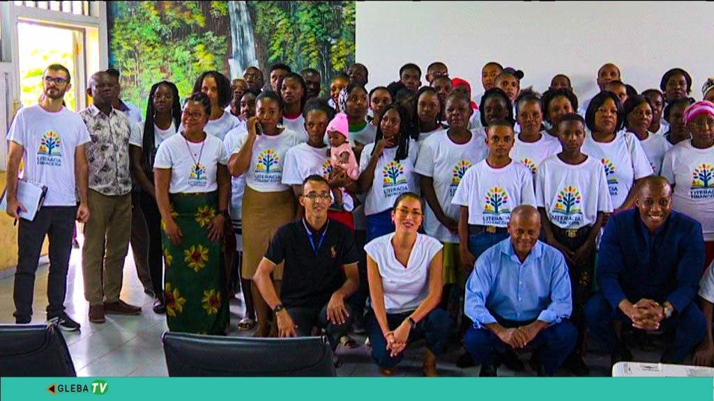 Mais de 80 agricultores e pequenos empreendedores concluem formação em literacia financeira para fortalecer negócios em Me-Zóchi